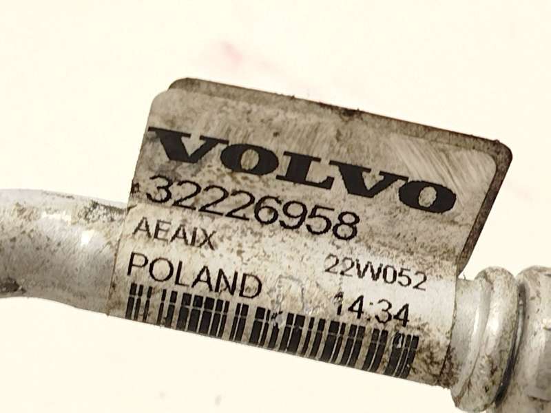Recambio de tubos aire acondicionado para volvo xc40 (536) recharge referencia OEM IAM 32226958 - Azul 3