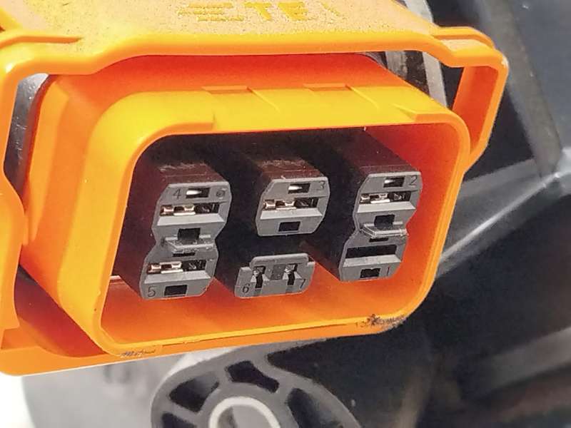 Recambio de modulo electronico para volvo xc40 (536) recharge referencia OEM IAM 32340045 - Azul 4