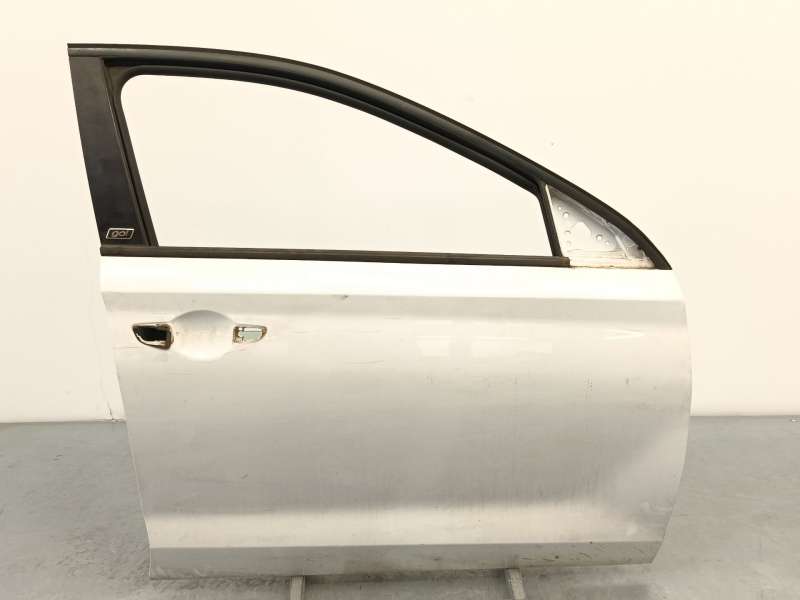 PUERTA DELANTERA DERECHA 76004G4000 