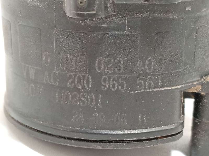 Recambio de bomba agua para volkswagen t-roc (a11, d11) 2.0 tdi referencia OEM IAM 2Q0965567  0392023403 - Blanco 4