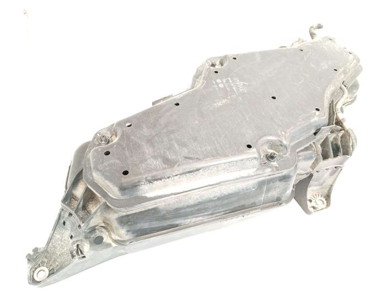Recambio de deposito aditivo fap adblue para volkswagen t-roc (a11, d11) 2.0 tdi referencia OEM IAM 5WA131877R 5Q0131969G - Blanco 4