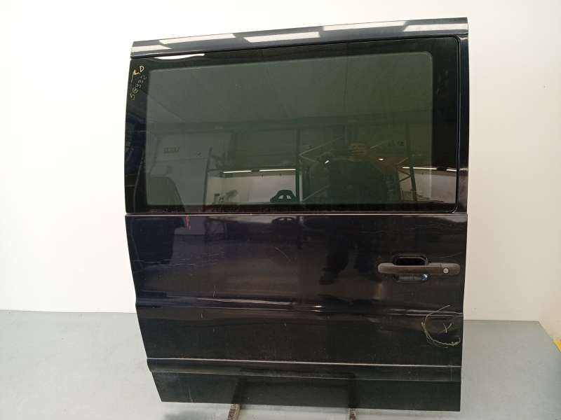 PUERTA LATERAL CORREDERA DERECHA A6387300003 A6387301203 A6387300803