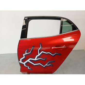 Recambio de puerta trasera izquierda para renault megane iv hatchback (b9a/m/n_) 1.5 blue dci 115 (b9a6) referencia OEM IAM 8210