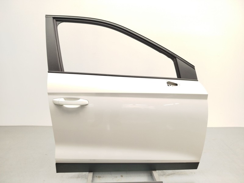 PUERTA DELANTERA DERECHA 6F9831052D 