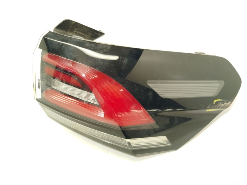 PILOTO TRASERO DERECHO 2G7945096 