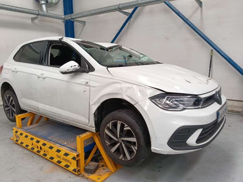VOLKSWAGEN POLO VI (AW1, BZ1, AE1)