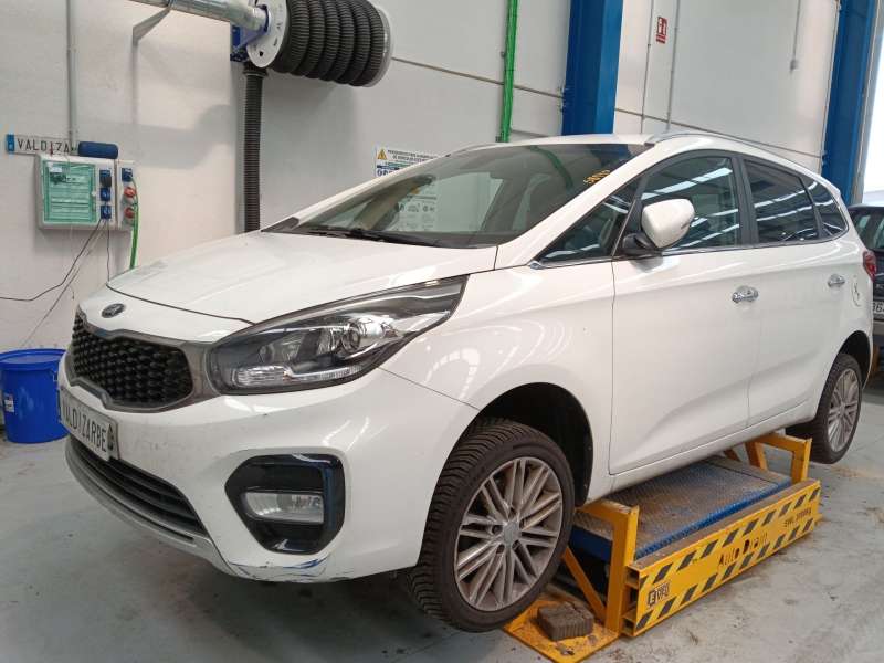 KIA CARENS IV
