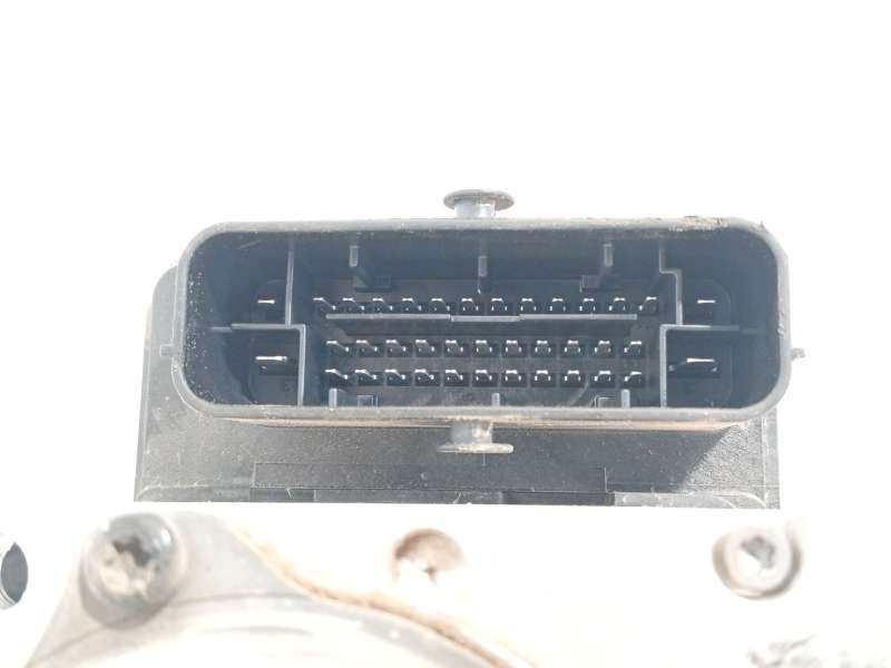 Recambio de abs para kia sportage x-tech 2wd referencia OEM IAM 58920F1110 BE6003R301 BH6013R301 - Blanco 4