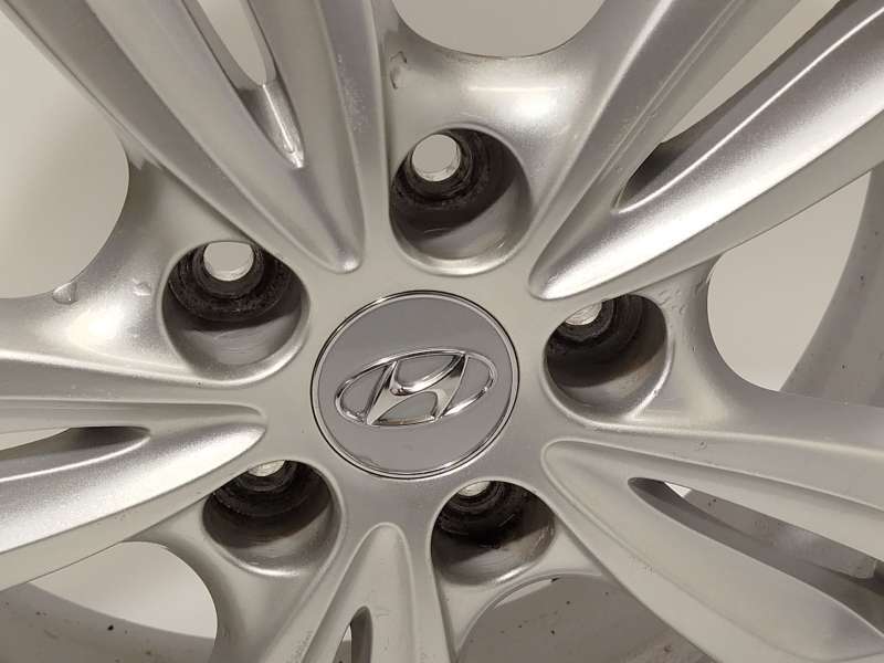 Recambio de llanta para hyundai ix35 (lm, el, elh) 1.7 crdi referencia OEM IAM 529102S200 - Negro 3