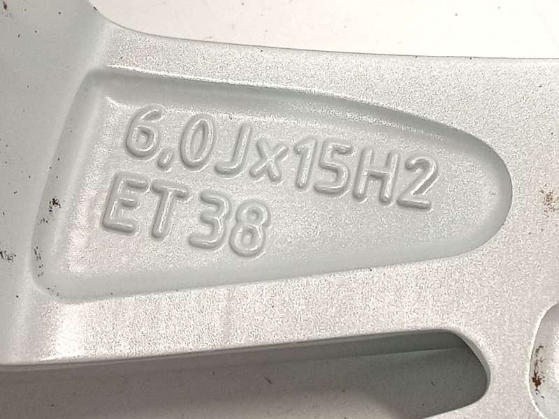 Recambio de llanta para skoda fabia iii (nj3) 1.0 tsi referencia OEM IAM 6V0601025M - Rojo 6
