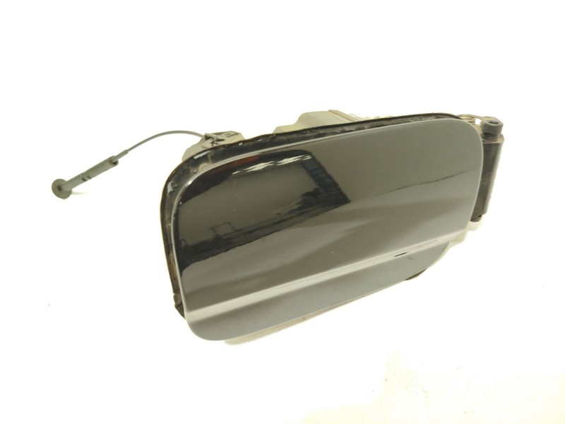 TAPA EXTERIOR COMBUSTIBLE A2046300067 