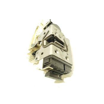 CERRADURA PUERTA DELANTERA IZQUIERDA A2047200335 
