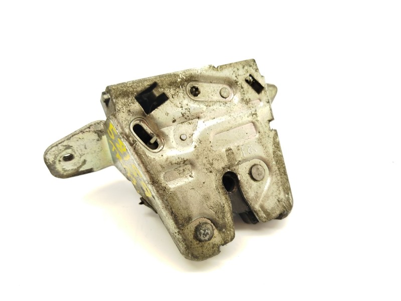 CERRADURA MALETERO / PORTON A2047400135 