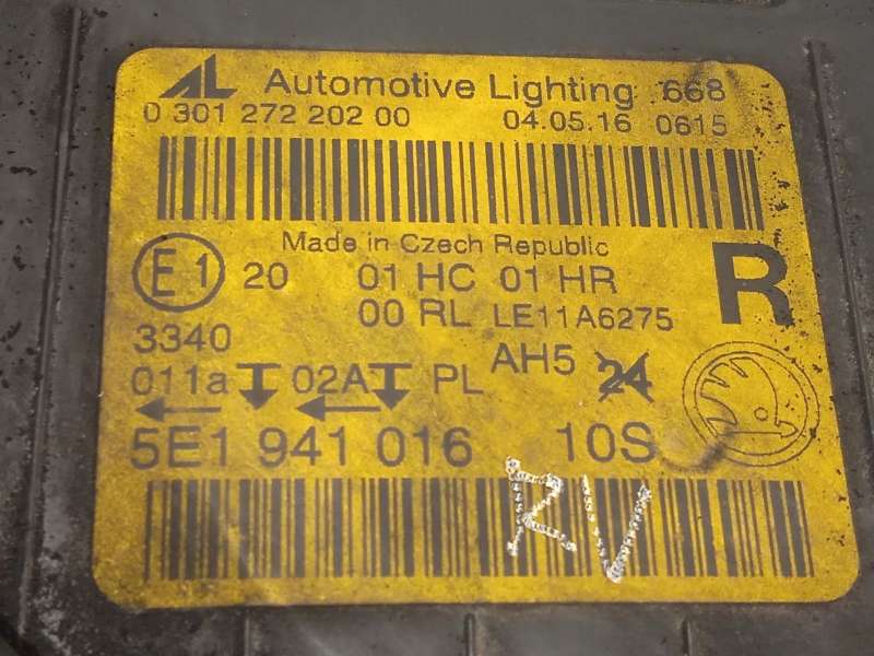 Recambio de faro derecho para skoda octavia iii combi (5e5, 5e6) 2.0 tdi 4x4 referencia OEM IAM 5E1941016  030127220200 - Blanco 7