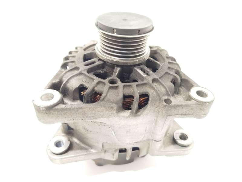 Recambio de alternador para peugeot 308 ii (lb_, lp_, lw_, lh_, l3_) 1.2 thp 130 referencia OEM IAM 9670899580 2610711C TG12C106 - Gris 2