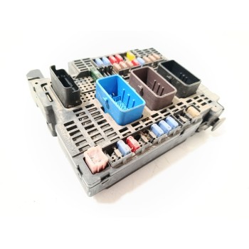 CAJA RELES / FUSIBLES 9807428180 