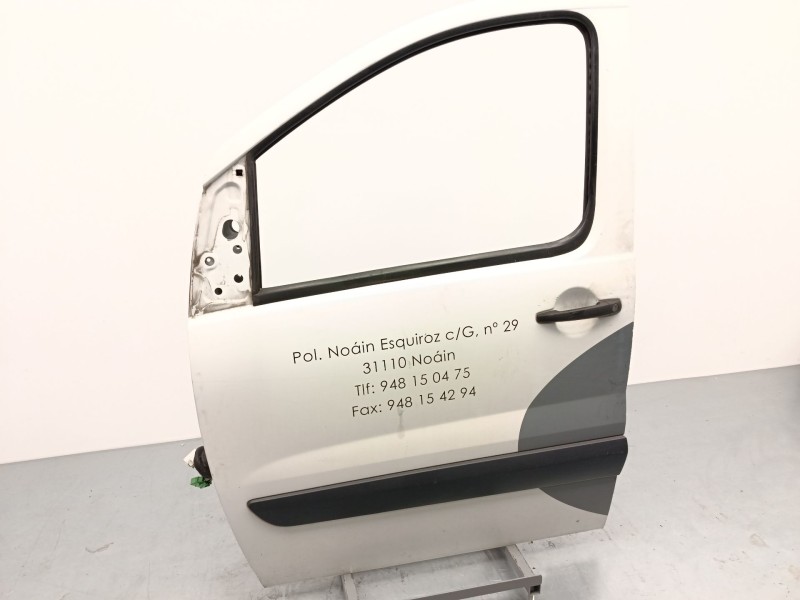 PUERTA DELANTERA IZQUIERDA 9002X4 