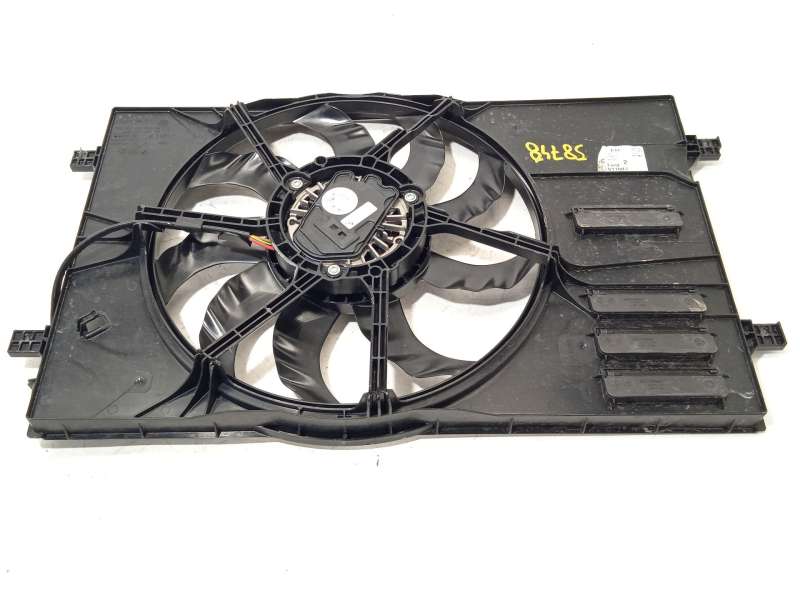 Recambio de electroventilador para ford tourneo connect / grand tourneo connect v761 monospace (sk) 2.0 ecoblue 4wd referencia O - Blanco 2