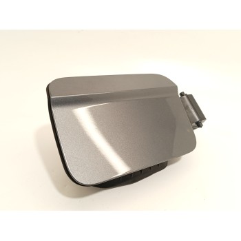 TAPA EXTERIOR COMBUSTIBLE 575809702D 