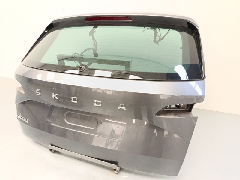 PORTON TRASERO 57A827023A 