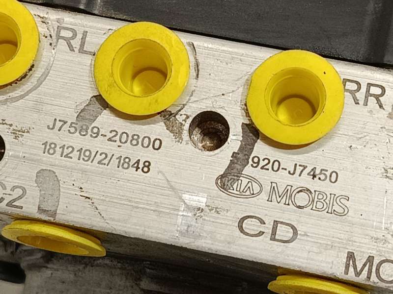 Recambio de abs para kia ceed gt line referencia OEM IAM 58920J7450 6158943100 J758920800 5