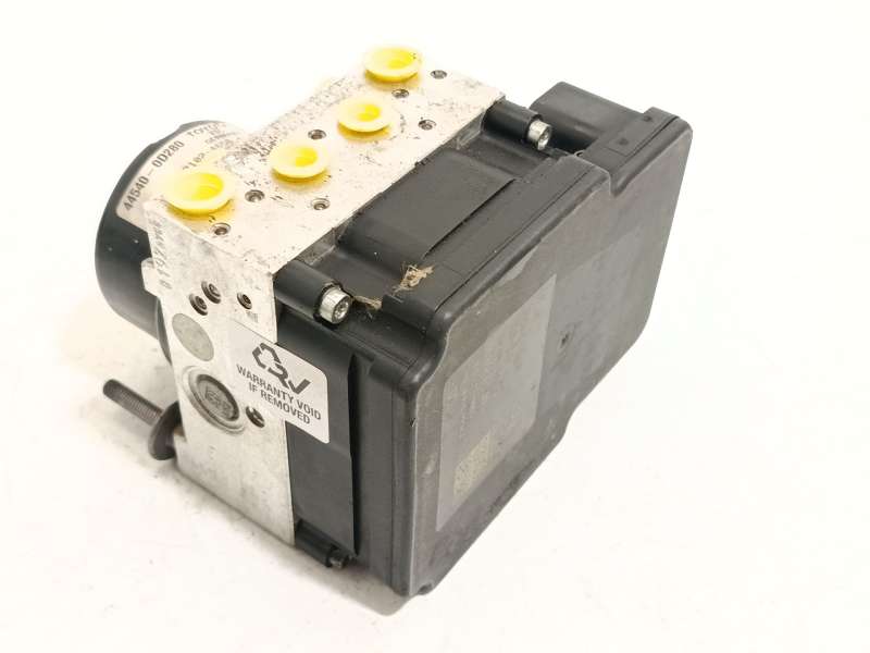 Recambio de abs para toyota yaris (_p13_) 1.5 (nsp131_) referencia OEM IAM 445400D280 895410D480 06210246564 3