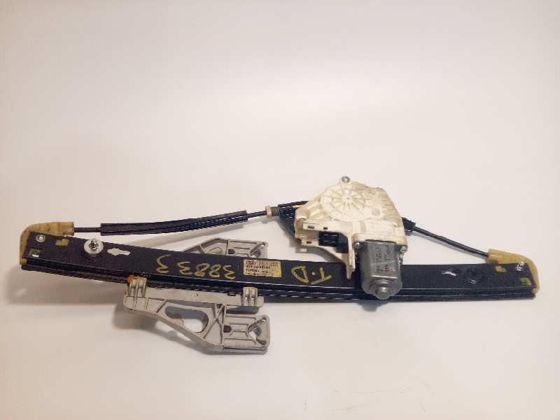 ELEVALUNAS TRASERO DERECHO 4G0839462 