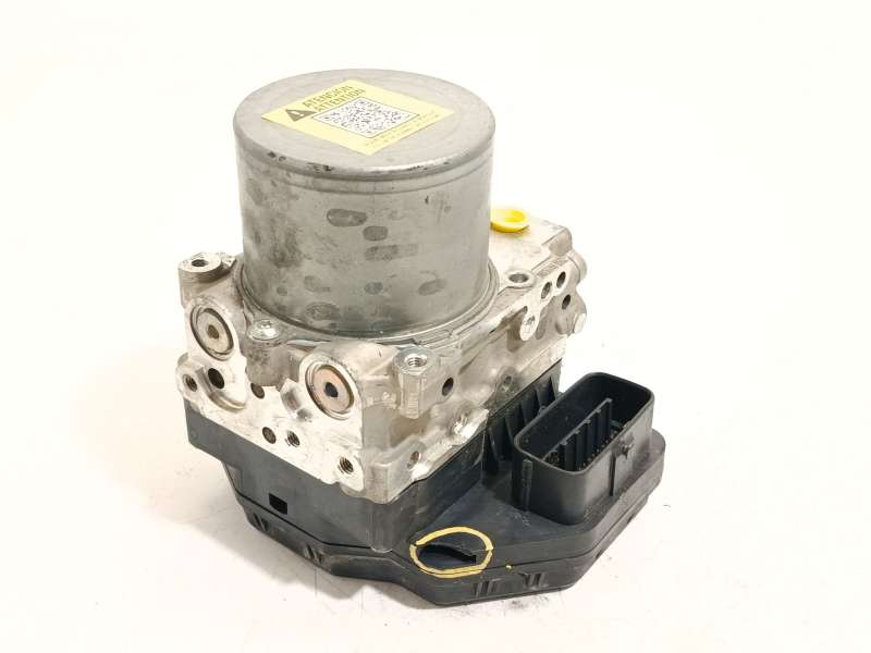 Recambio de abs para infiniti q50 50 d referencia OEM IAM 476604GC1A 1330002350 2