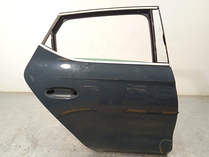 PUERTA TRASERA DERECHA 5FA833052C 