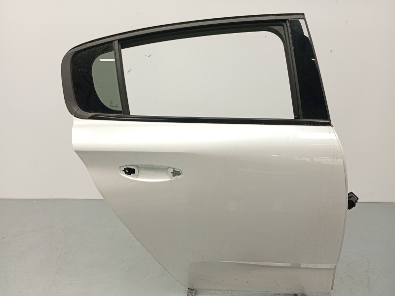 PUERTA TRASERA DERECHA 9837982980 