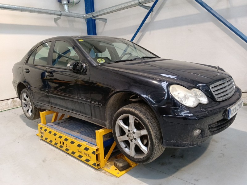 MERCEDES-BENZ CLASE C (W203)