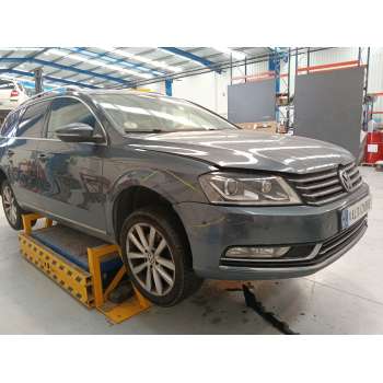 VOLKSWAGEN PASSAT B7 Variant (365) de desguace