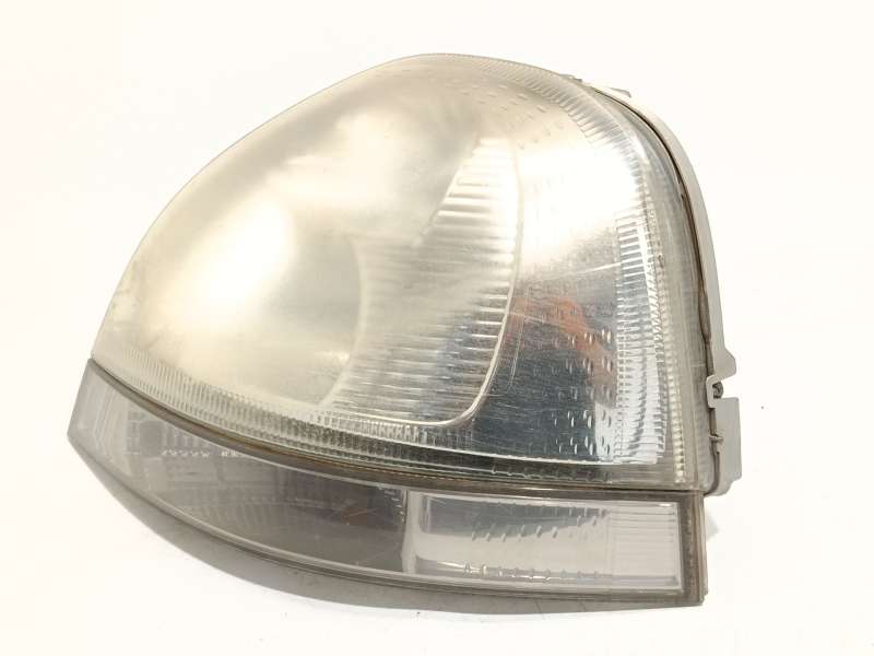 Recambio de faro izquierdo para nissan interstar furgoneta (x70) dci 120 referencia OEM IAM 8200163516 2606000QAJ 2