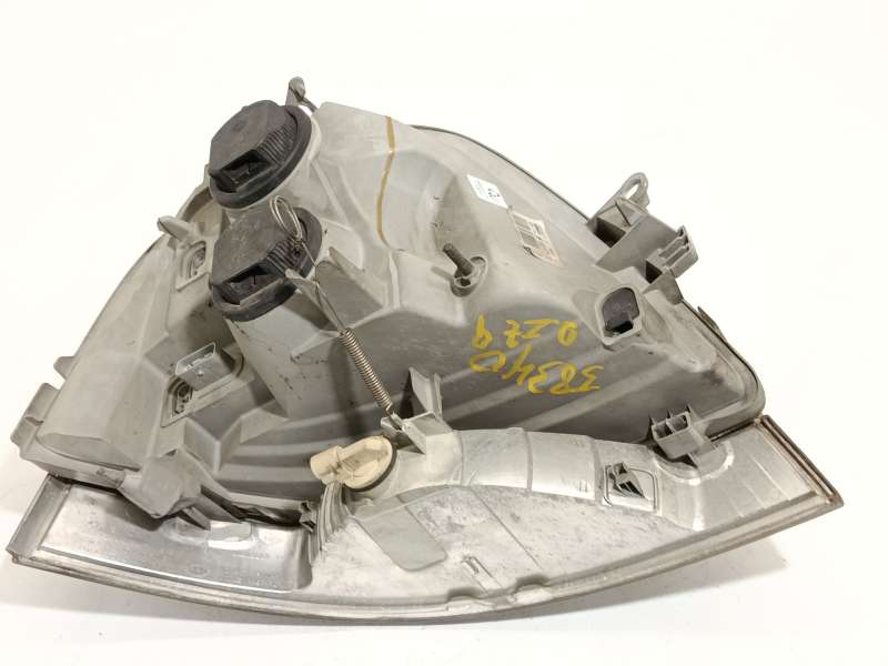 Recambio de faro izquierdo para nissan interstar furgoneta (x70) dci 120 referencia OEM IAM 8200163516 2606000QAJ 4