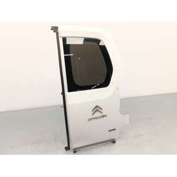 PUERTA TRASERA DERECHA 8703E4 