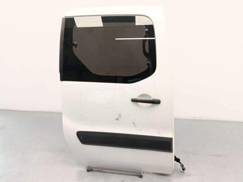 Recambio de puerta lateral corredera derecha para citroën berlingo multispace (b9) 1.6 hdi 75 / bluehdi 75 referencia OEM IAM 90 - Blanco