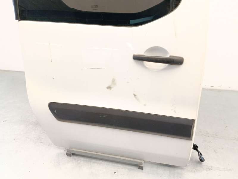 Recambio de puerta lateral corredera derecha para citroën berlingo multispace (b9) 1.6 hdi 75 / bluehdi 75 referencia OEM IAM 90 - Blanco 3