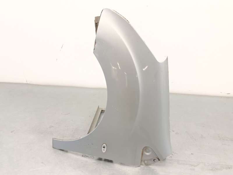 ALETA DELANTERA IZQUIERDA 7840W2 