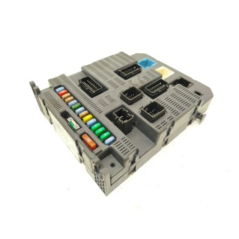 CAJA RELES / FUSIBLES 9663798180 6580RK 