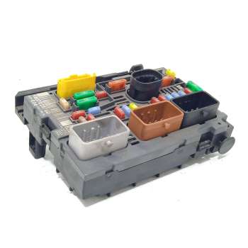 CAJA RELES / FUSIBLES 9807028780 