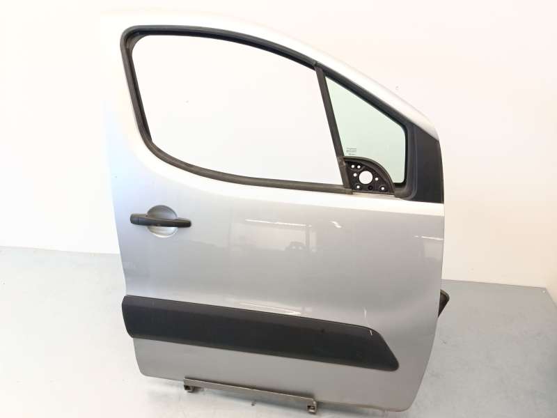 PUERTA DELANTERA DERECHA 9004Z6 