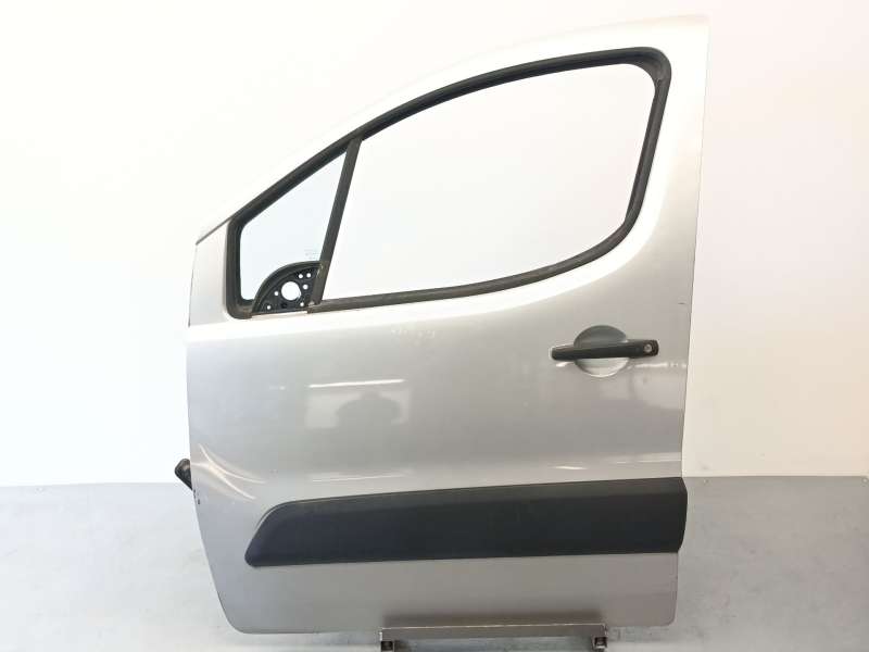 PUERTA DELANTERA IZQUIERDA 9002Z3 