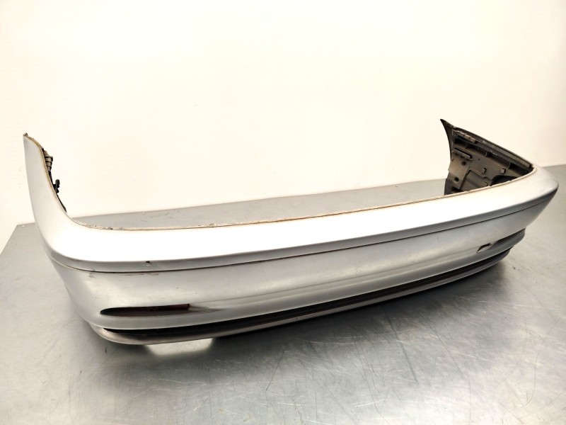 PARAGOLPES TRASERO 51128222609 