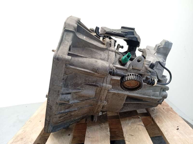 Recambio de caja cambios para renault scénic iii (jz0/1_) 1.5 dci referencia OEM IAM TL4047 7701700596 2
