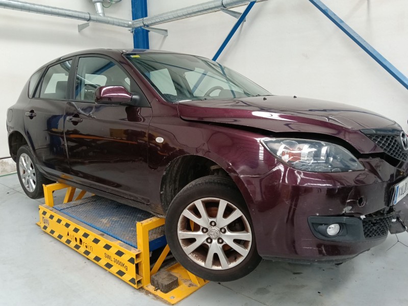 MAZDA 3 (BK)