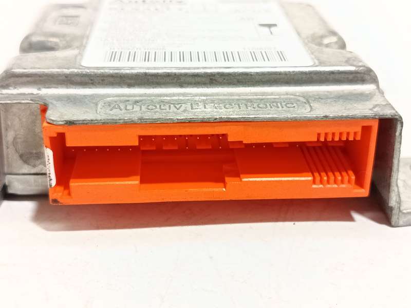 Recambio de centralita airbag para opel movano a furgoneta (x70) 2.5 cdti (fd) referencia OEM IAM 8200381668  605045200 - Blanco 4
