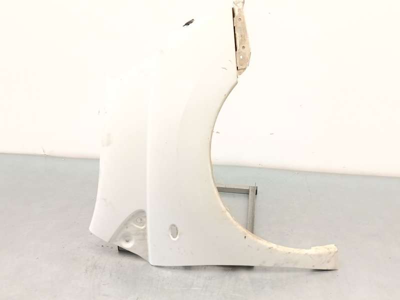 Recambio de aleta delantera derecha para peugeot expert furgoneta (vf3a_, vf3u_, vf3x_) 2.0 hdi 130 4x4 referencia OEM IAM 7841T - Blanco 2
