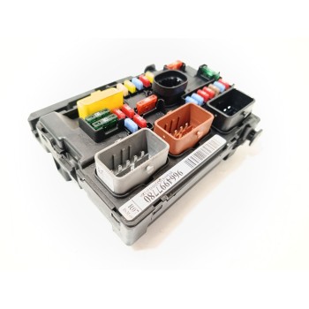 CAJA RELES / FUSIBLES 9664997780 6500HV 