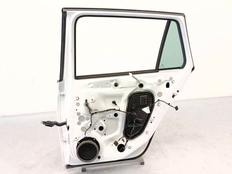 Recambio de puerta trasera derecha para skoda kamiq (nw4) 1.0 tsi referencia OEM IAM 658833052B - Blanco 4