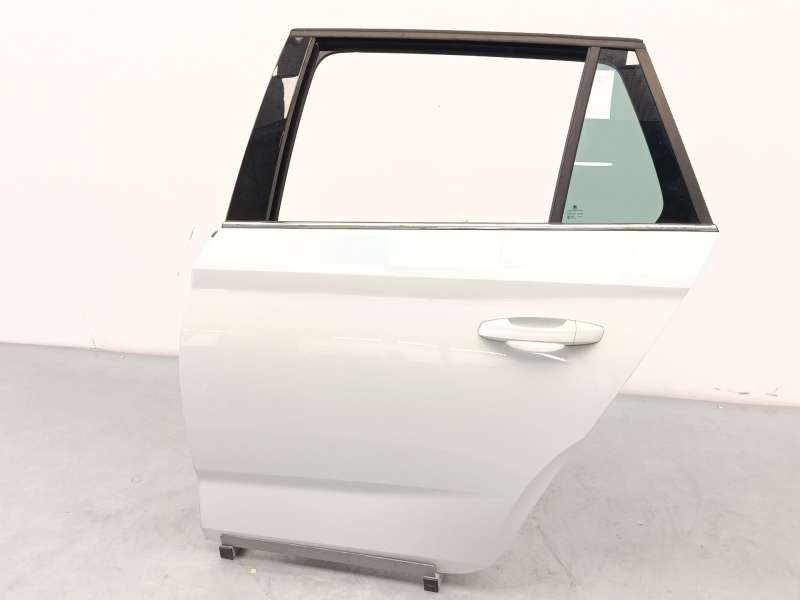 Recambio de puerta trasera izquierda para skoda kamiq (nw4) 1.0 tsi referencia OEM IAM 658833051B - Blanco 2